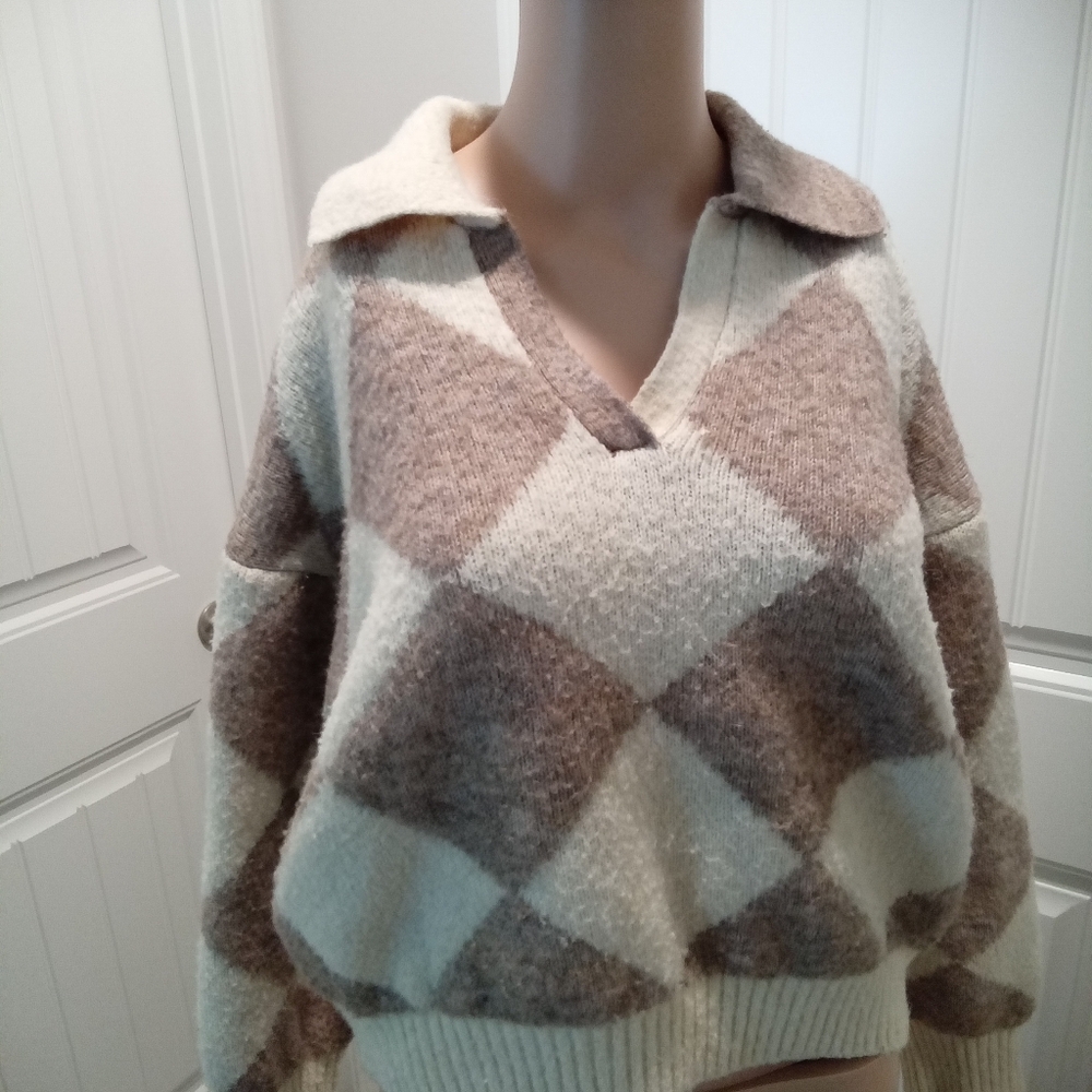 Mine Sz L Argyle Diamond Neck Collard Sweater Cream & Brown Wool Blend